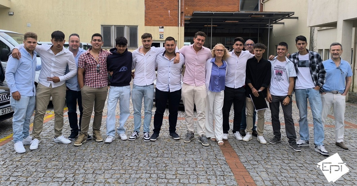 Apresentação pública da Prova de Aptidão Profissional de Técnico de Mecatrónica Automóvel - Tuma B