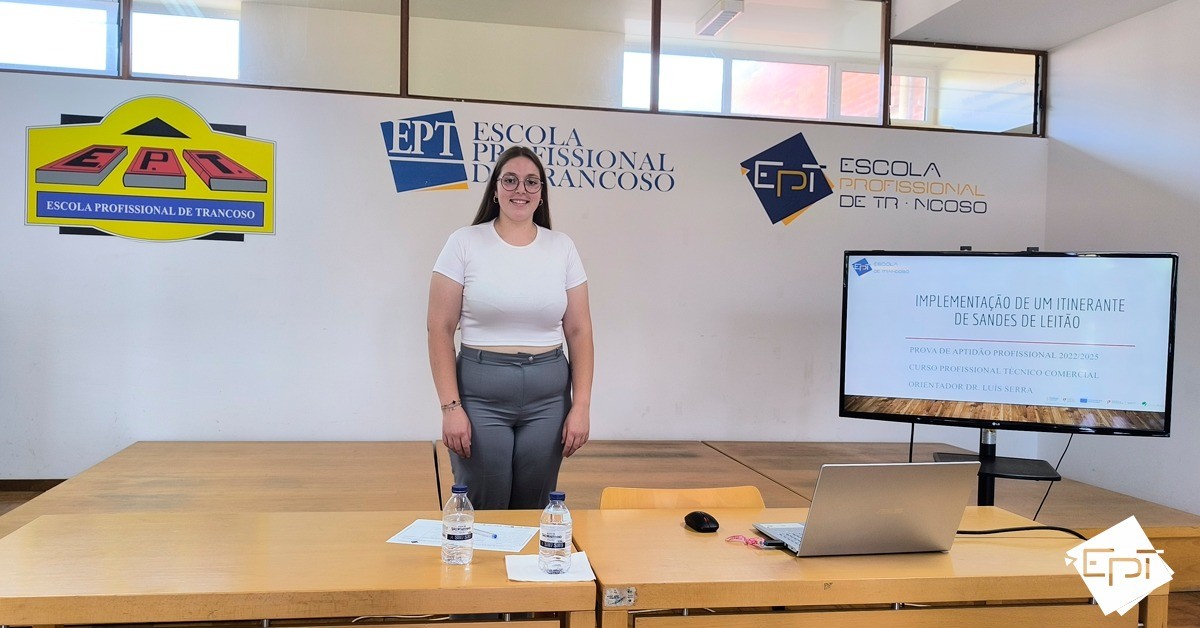 Apresentação Pública da Prova de Aptidão Profissional de Técnico Comercial